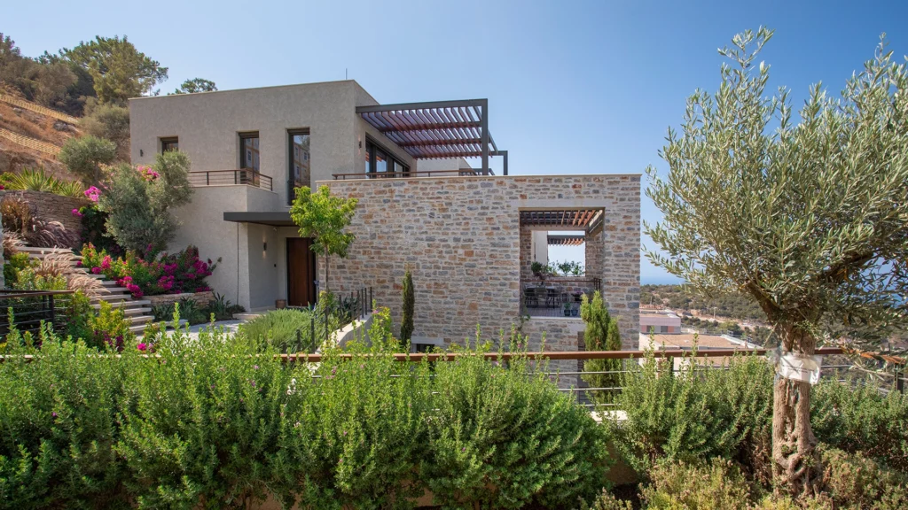 Villa ve yazlık tadilatı için modern yaşam alanı